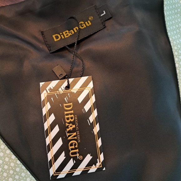 (2) M&L Sage patterned Waistcoat Vest, Tie, Handkerchief, pin & Cufflinks Set - Picture 9 of 11